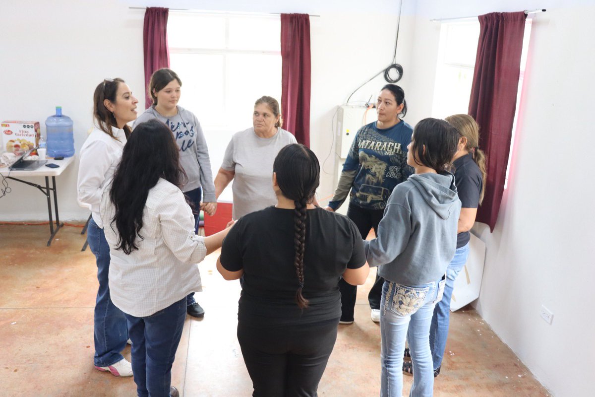 En alianza con <a href="/WimMexico/">Mujeres WIM de México</a> Distrito Sonora, realizamos talleres y conferencias de Minerología, Sororidad y Comunicación Asertiva en Matarachi, la comunidad más cercana a nuestra operación La Yaqui Grande. 

¡Gracias a todos por participar!

#ODS17 
#SomosMON
<a href="/AlamosGoldInc/">Alamos Gold Inc.</a>
