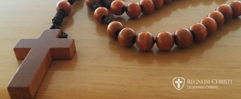 RegnumChristiDe's tweet photo. „Lange konnte ich mir nicht vorstellen, wie das Gebet zum Alltag gehören könnte“, schreibt @kobergmann in der Einleitung zum #Newsletter des Regnum Christi. „Einem Alltag, der oft keine Zeit und Luft lässt ...“ Hier lesen: https://t.co/QJtubiCMOl https://t.co/YZxDkQTD7J
