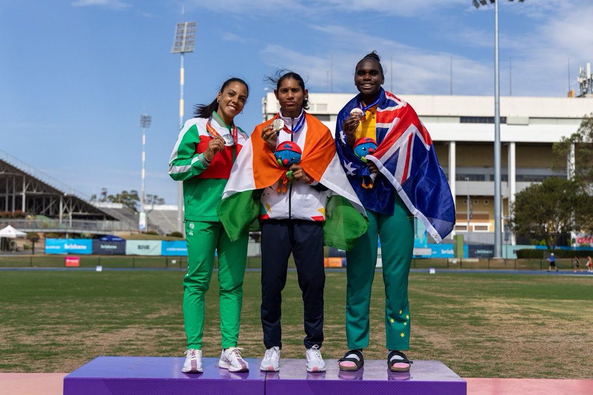 GUMMALLALAKSHM3's tweet image. 🥇 Telangana’s Deepthi Jeevanji wins Gold in Women’s 400m (T20) at Virtus World Athletics Championships 2025, Brisbane with 55.92s! CM @revanth_anumula hails her as Warangal’s pride &amp;amp; youth inspiration. #Telangana #DeepthiJeevanji #VirtusChampionships