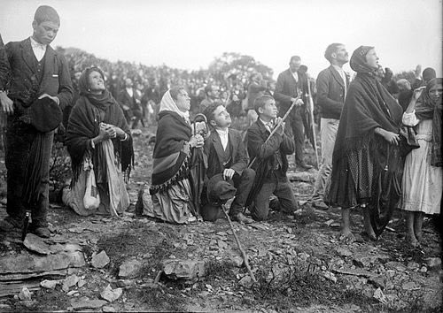ArchCordileone's tweet image. Today, as we remember the miracle of Fatima, let us continue to heed Our Lady’s call to pray the rosary every day for our families and for peace in the world.
Our Lady of Fatima, pray for us.