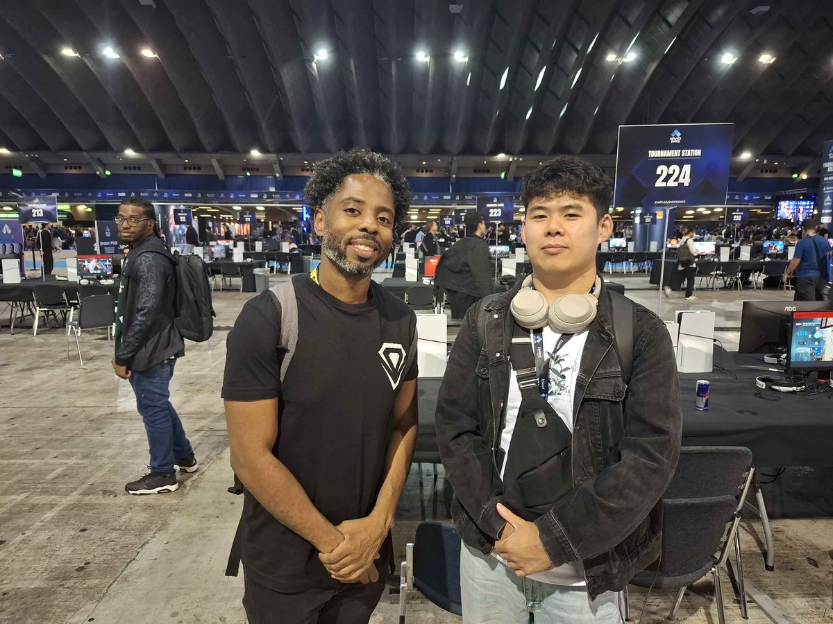 9/572 at Evo for Strive

Broke the 13th curse, played my idol, celebrated good times with great ppl

Thanks to everyone that showed support, I truly appreciate it. Couldn't have done it without the love and comradery present in the UK Strive community 🙏