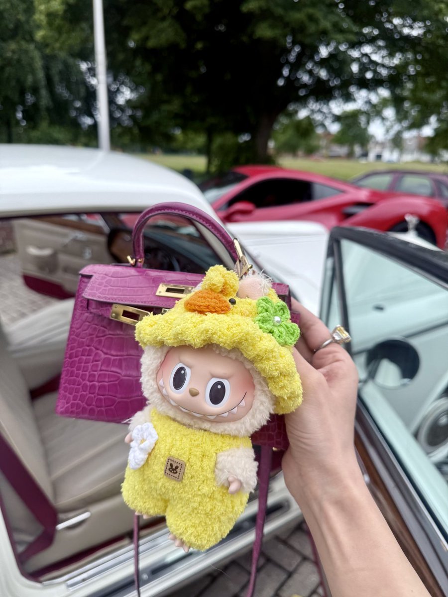 The happy moments are disappearing 👛