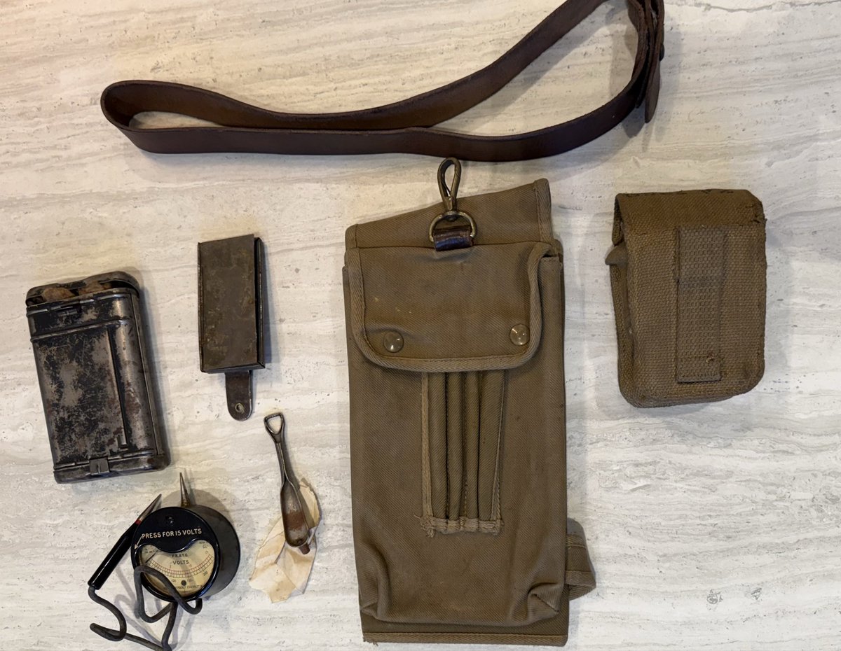 This old suitcase was posted on HM official business around 1940 to Mrs Chambers, 243 St Luke’s Rd, Sunderland, with military stuff inside. I’d love to return it to the Chambers family if they’re still around. Can you help me find them?