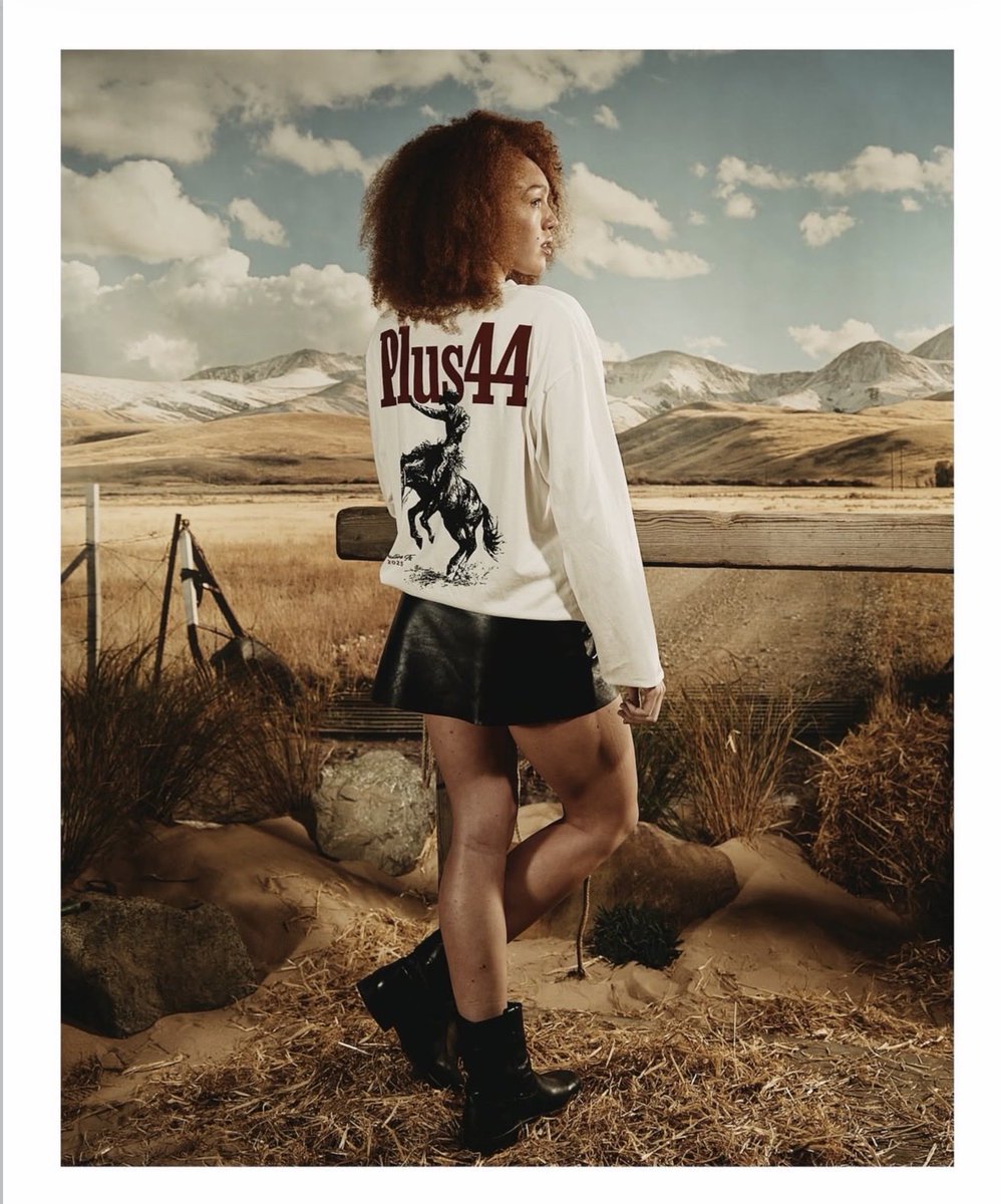 Angelacullen140's tweet photo. Austin’s merch is #FIRE We all know Lewis to be very stylish, what merch are you going to purchase against this weekends race. #TexasGP #Austintexas https://t.co/k3F7e323eP