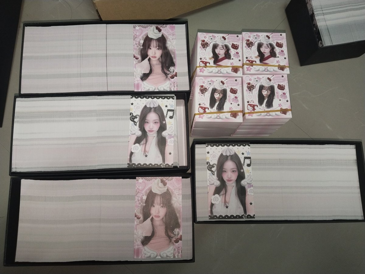 peachtoyouxr's tweet photo. โฟโต้การ์ดเข้าไทยแล้วนะคะ รอส่งมาถึงเค้า ขอเวลานั่งแพคสักอาทิตย์นะคะ🥹 https://t.co/4HST97Zvfp
