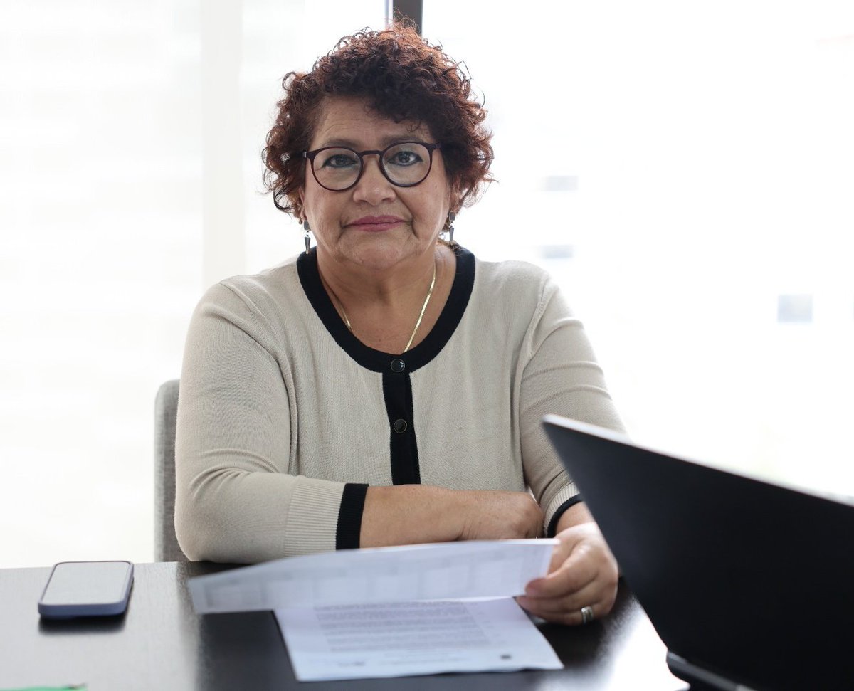ces_ec's tweet photo. ↗️ | Ángela Calderón, presidenta de la CPICS, con el apoyo de equipo técnico del CES, realiza una asistencia técnica al Instituto Superior Tecnológico Cotopaxi - @istcotopaxi. Se contó con la presencia del Mgtr. Rodrigo Reinoso Avecillas, vicerrector de la IES. https://t.co/NHdRzG3DVT
