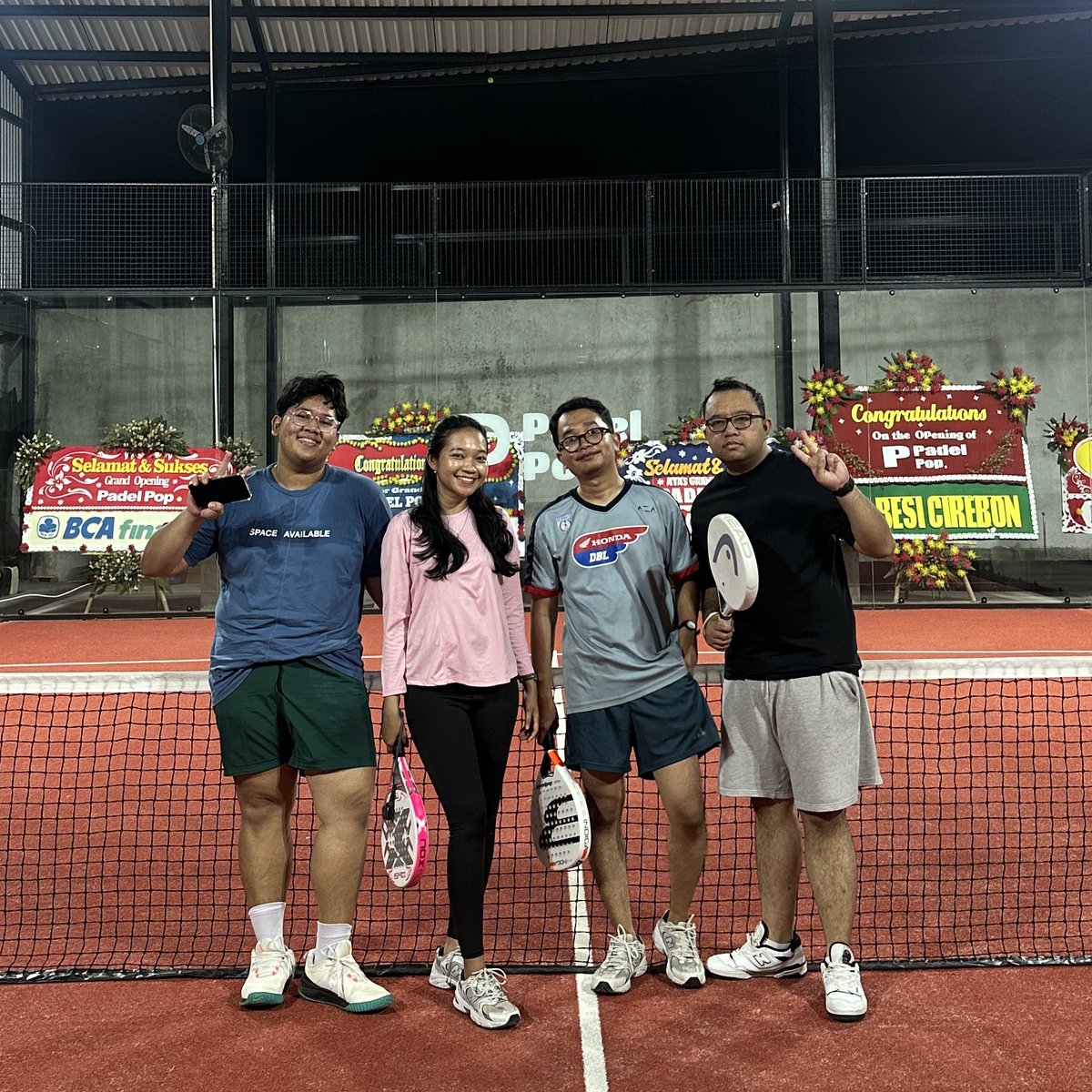 Kurang malam ga sih main padelnya