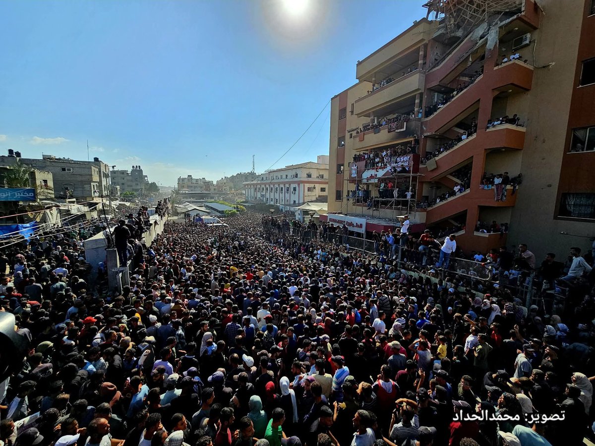 انتصر المخيم والنفق ..
وهزمت عواصم ..