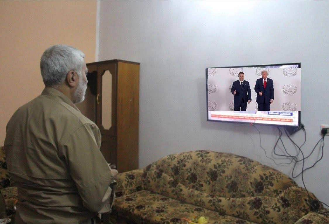 هل تعلمون يا من نصرتم وتنصرون الأطار 
هل تعلمون يامن تدعون المقاولة 
ان حليفكم السوداني يلتقي ويتحالف مع قاتل المهندس وسليماني 
وعشرات الالاف من الضحايا والابرياء .
العبد وسيده . انتم عملاء ولا تنفعون البلد ابداً .