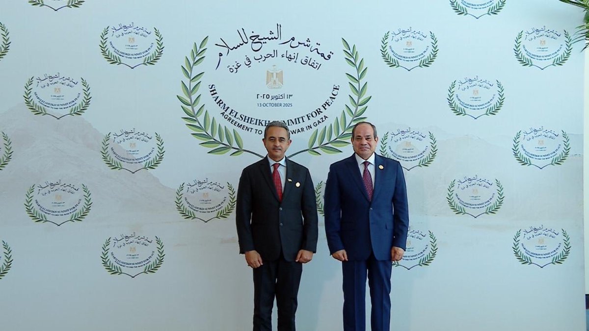MEAIndia's tweet image. MoS @KVSinghMPGonda, as special representative of PM @narendramodi, attended the Gaza Peace Summit at Sharm el-Sheikh co-hosted by Presidents @realDonaldTrump and @AlsisiOfficial.
India welcomes the signing of the landmark Peace Agreement and hopes that this will lead to lasting…