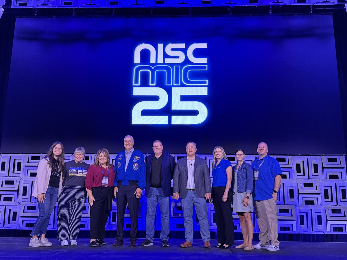 Astro_Mike's tweet image. It was an absolute pleasure to deliver the closing keynote at the National Information Solutions Cooperative (NISC) Member Information Conference in Louisville, a very friendly audience dedicated to developing software and hardware to bring power and broadband to communities…