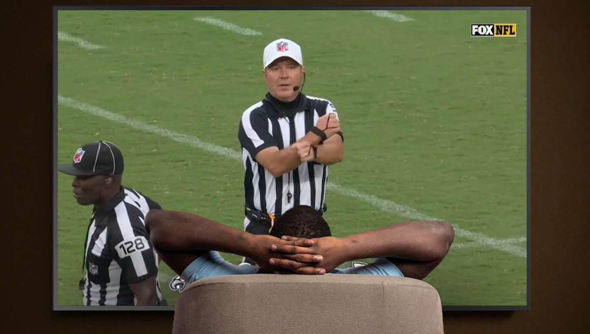 Man Buys New TV So He Can Watch NFL Refs Blow Calls In Stunning 4K Resolution buff.ly/S9qtRjO