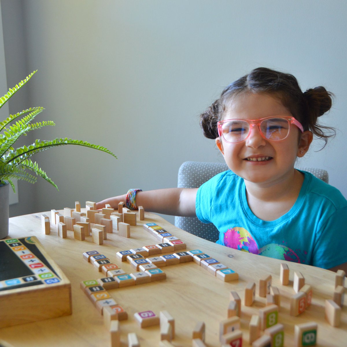 Shhhh 🤫 .... your kids will never suspect they are learning and prepping for the school year with math tile game, Sumology! 💫 

👉 Shop this best-selling math game: bit.ly/sumology-tw