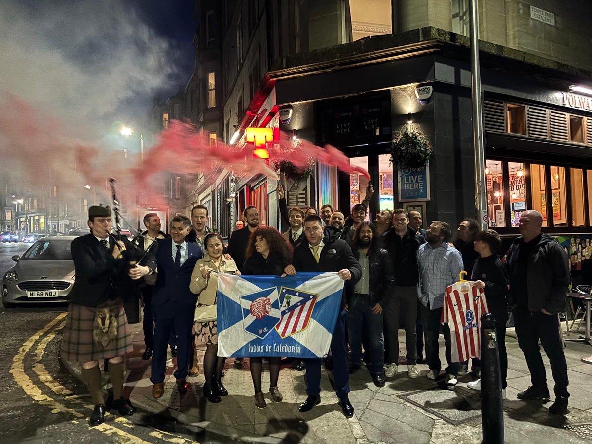 IndiosCaledonia's tweet image. Fantastic weekend of our 9th anniversary! Next year 10 years already! 🇦🇹🏴󠁧󠁢󠁳󠁣󠁴󠁿

Un gran fin de semana en nuestro 9 aniversario! El próximo año, 10 años ya! 🇦🇹🏴󠁧󠁢󠁳󠁣󠁴󠁿

#Atleti #AúpaAtleti #ForzaAtleti #AtléticosPorElMundo #Edinburgh #Scotland