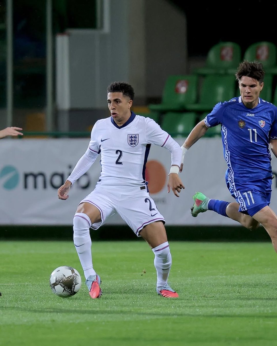 🚨 Rico Lewis titulaire avec les U-21 de l’Angleterre pour affronter les U-21 de l’Andorre ! 🏴󠁧󠁢󠁥󠁮󠁧󠁿✅