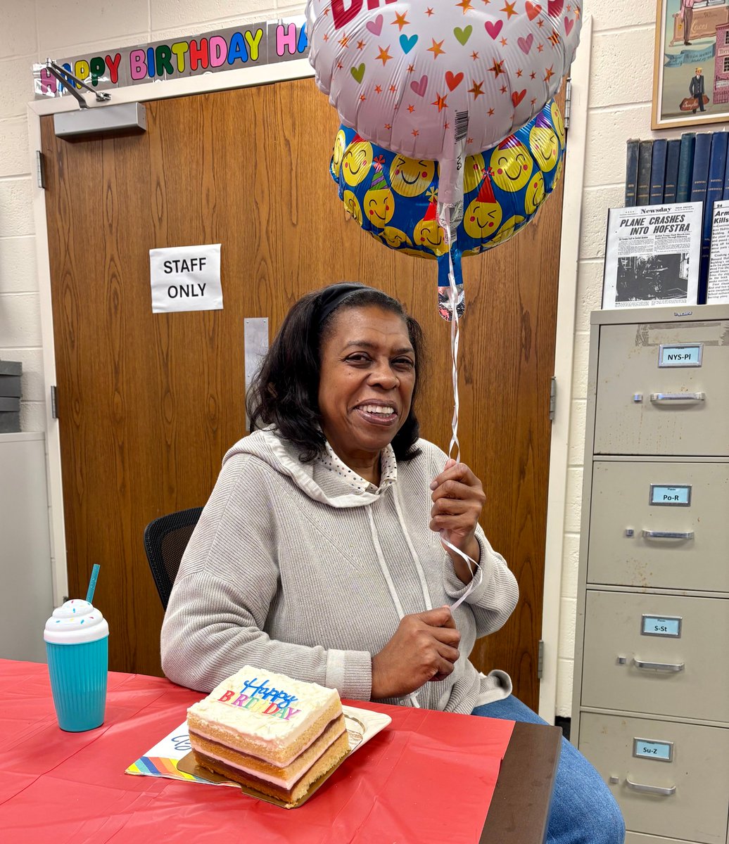 Hofstra Spec. Coll. tweet media