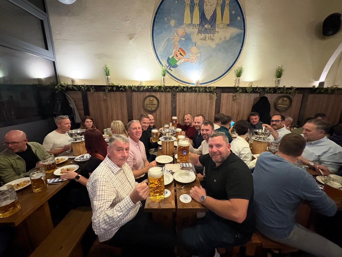 Great few days in Berlin for the <a href="/TurfBusiness/">Turf Business</a> summit 2025! Catching up with some old friends and meeting some new ones, discussing all things turf care 🌱thanks to everyone involved!