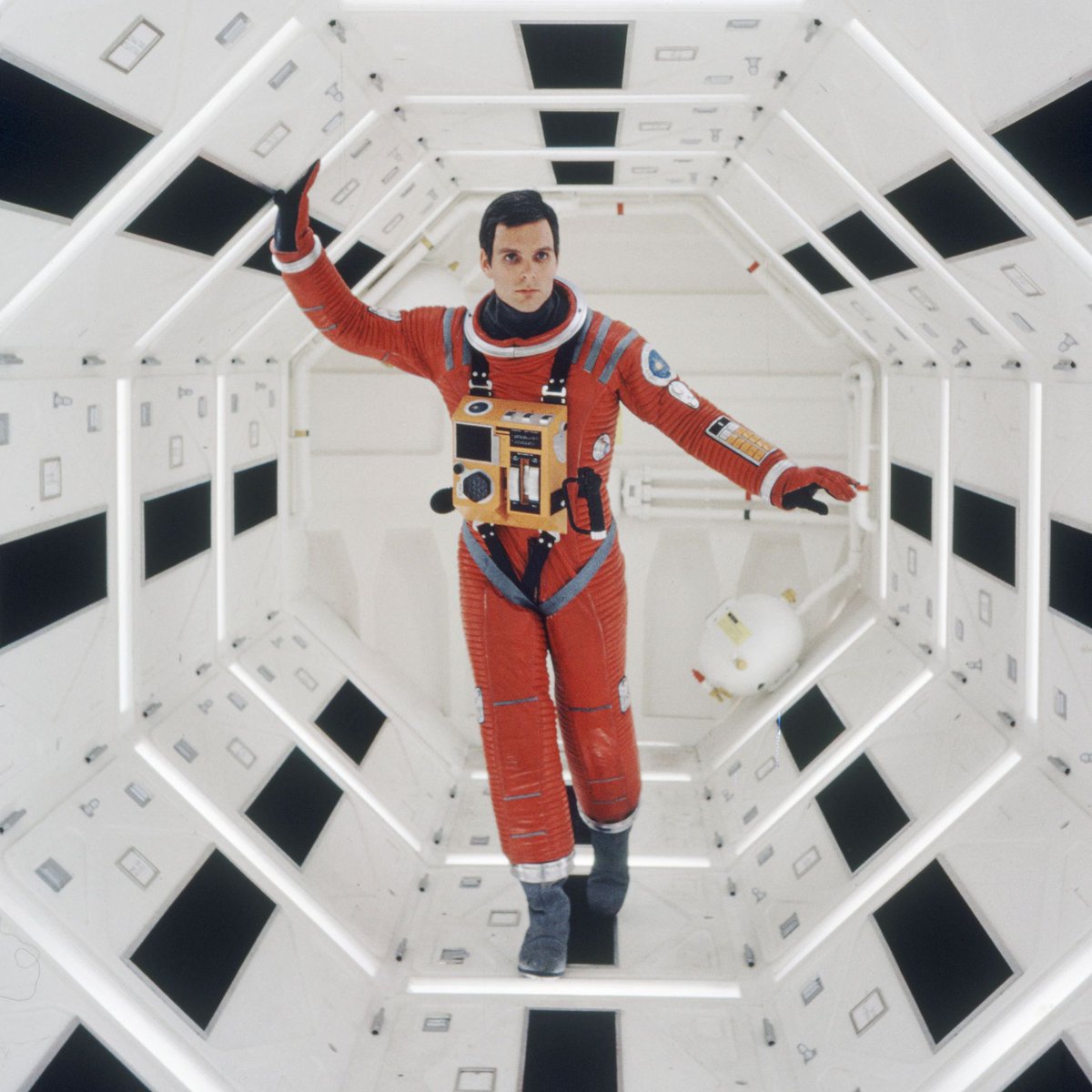 Nueva edición del curso sobre Teoría de los Géneros Cinematográficos en la Escuela de 'El País' (<a href="/EdPeriodismo/">Escuela UAM-EL PAÍS</a>). Lo imparto los días 12, 13 y 14 de diciembre, a lo largo de 18 horas de clase. Quedan 12 plazas. Os espero. escuela.elpais.com/talleres/cine-…