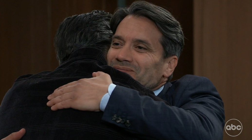 yasmin86's tweet image. DATHAN reunion 🥰🥰🥰 #GH
