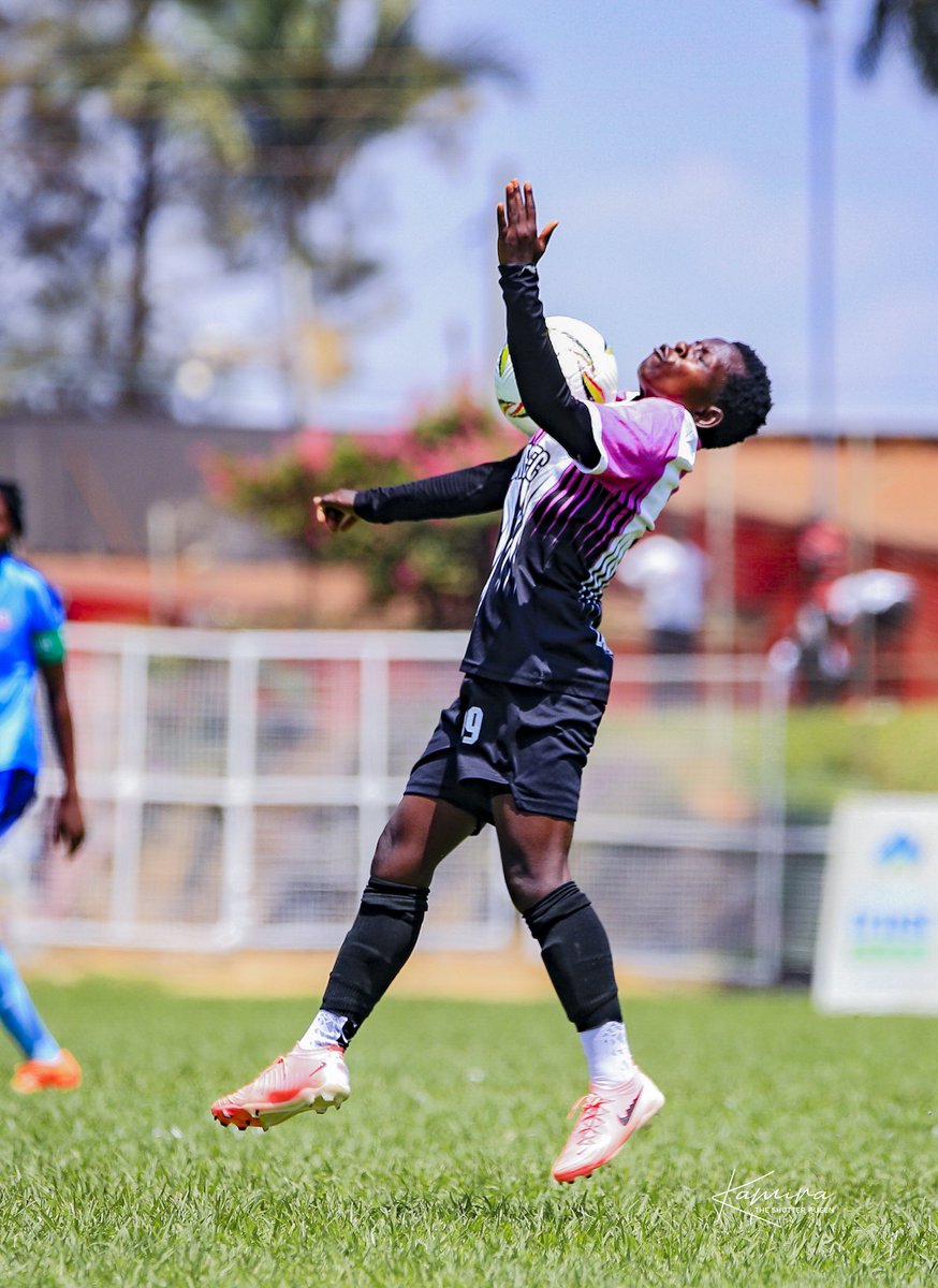 Kamira_Asha's tweet photo. If first touch was a language, these guys are fluent ๐ฃ๏ธโฝ
Happy New Week
#WomenFootballUG
#TheShutterQueen https://t.co/RV3x0iGSCa