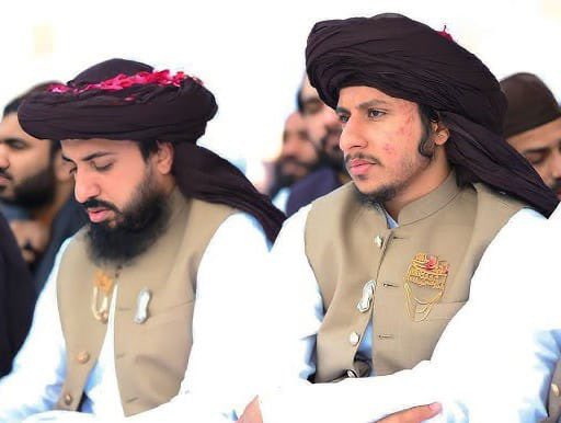 پوری قوم کا مطالبہ ہے سعد رضوی آنس رضوی کو منظر عام پر لایا جائے 

#WhereIsSaadRizvi