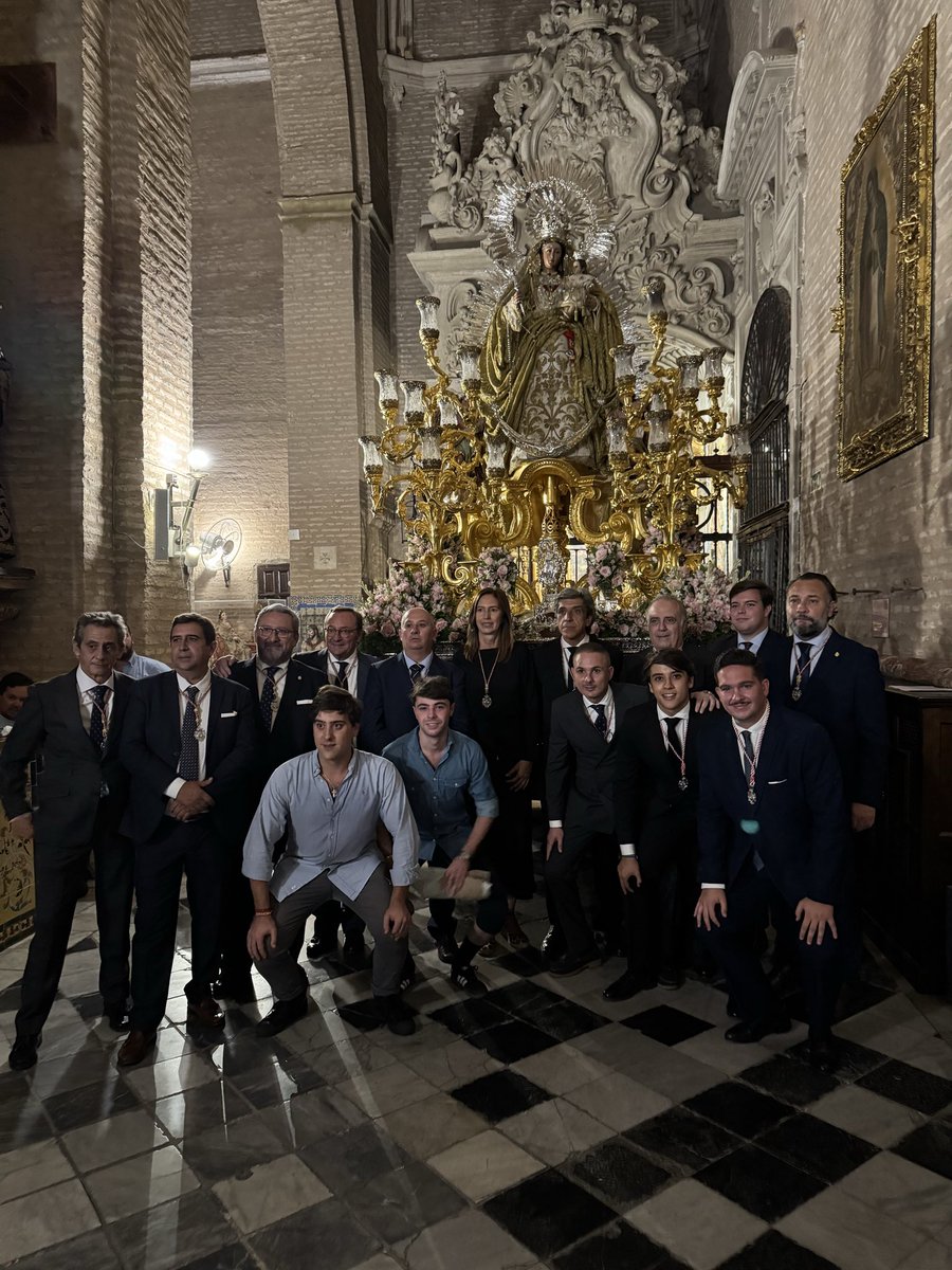 pabloparrado97's tweet photo. 12 de Octubre.
Patrona de Capataces y Costaleros.
Madre De Dios del Rosario.

@MdDiosRosario https://t.co/StpwwTswCa