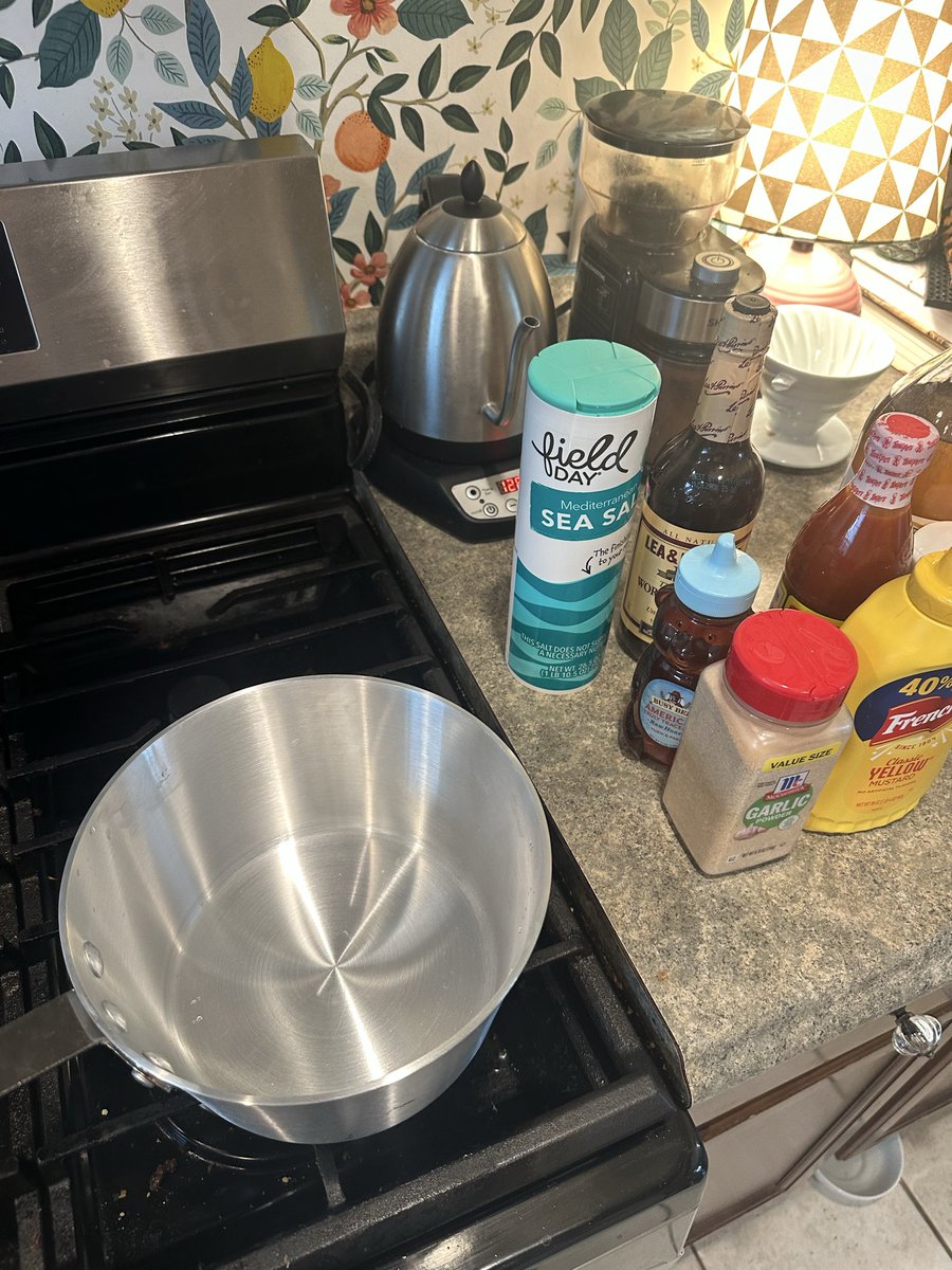 Making mustard sauce