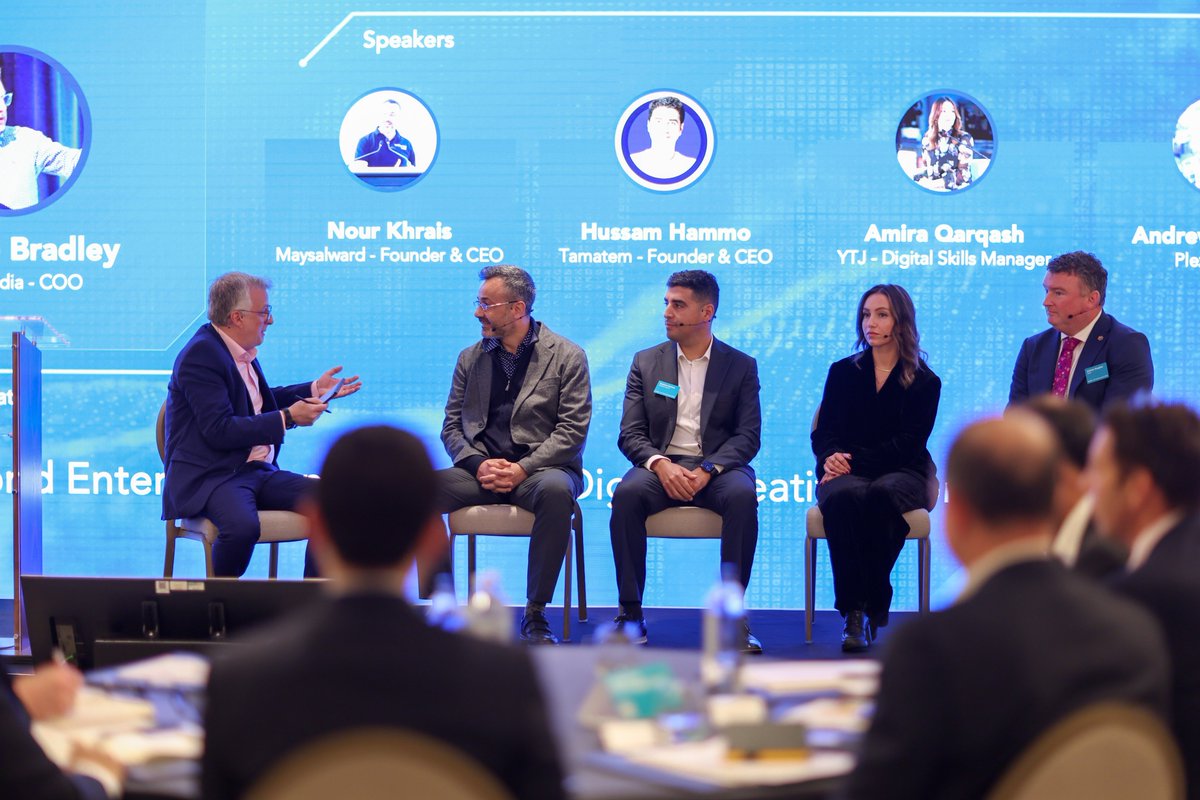 في لندن، سمو الأمير الحسين بن عبدالله الثاني، ولي العهد، يرعى إطلاق منتدى تكنولوجيا المعلومات والاتصالات الأردني البريطاني، ويدعو إلى العمل على تحويل الحوار إلى واقع ملموس، والأفكار إلى مشاريع واسعة النطاق ذات تأثير إيجابي على البلدين 
#الأردن #بريطانيا