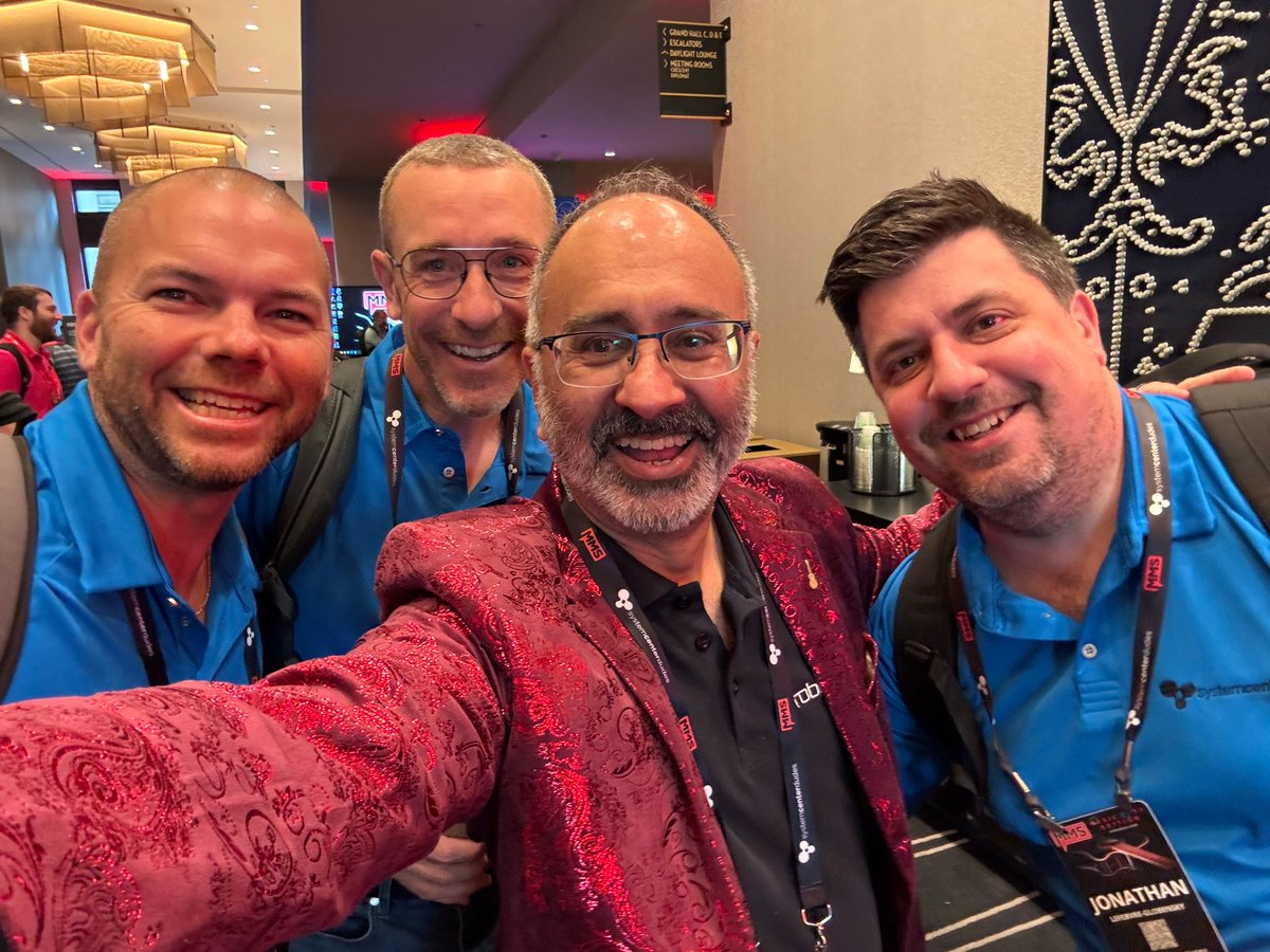 scdudes's tweet image. Team SCDudes is boots on the ground at #MMSMusicCity in Nashville. We love to meet and chat with the #ITpro community. Please flag us down and say hello. 

Thanks to our wonderful friend and community rockstar @Hoorge for this fun capture. 

#MMSMOA #MSIntune #ConfigMgr @mmsmoa