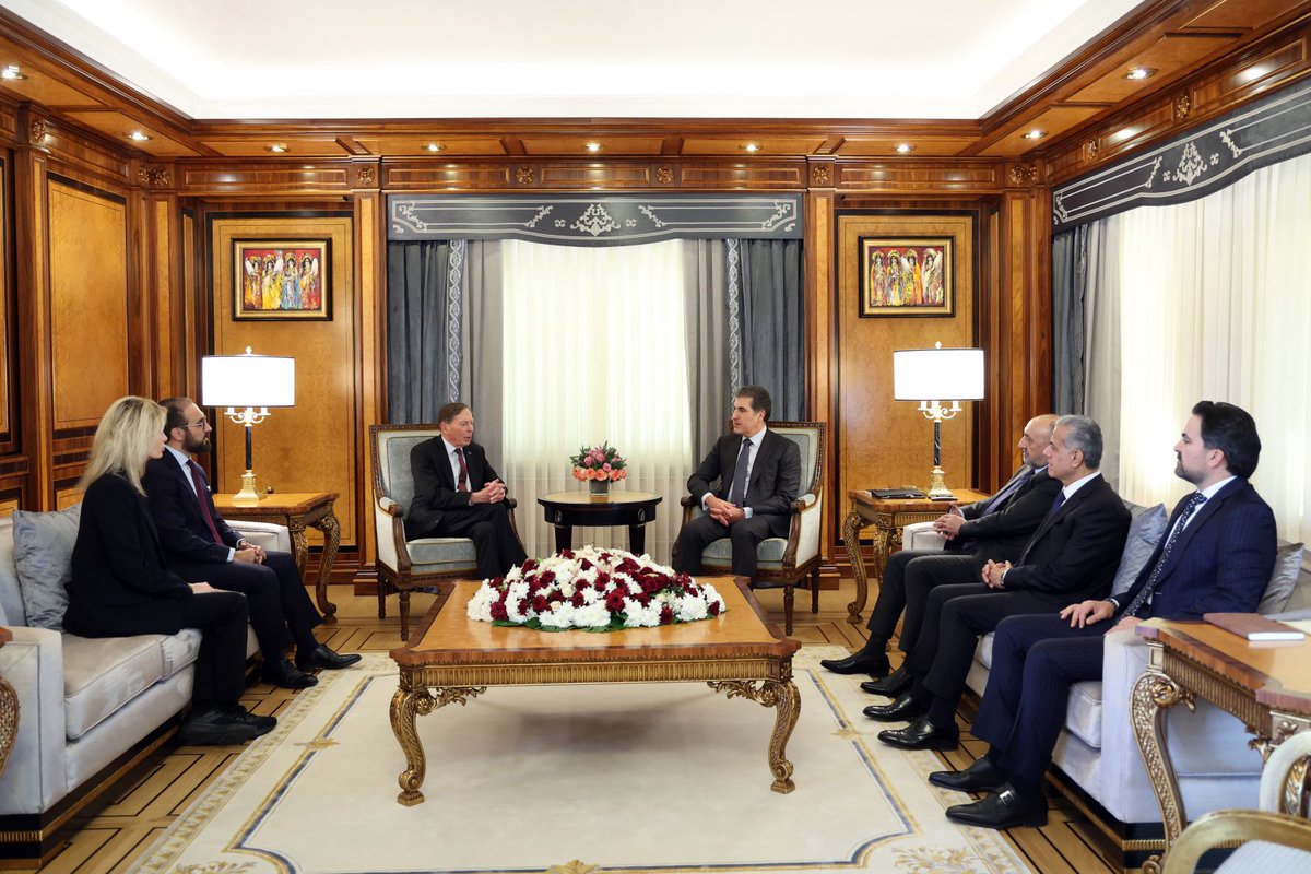 President Nechirvan Barzani received former CIA Director David Petraeus, a longstanding friend of Iraq and the Kurdistan Region. They discussed regional issues and the importance of strengthening U.S.–Iraq–Kurdistan relations to promote peace, stability, and shared interests.