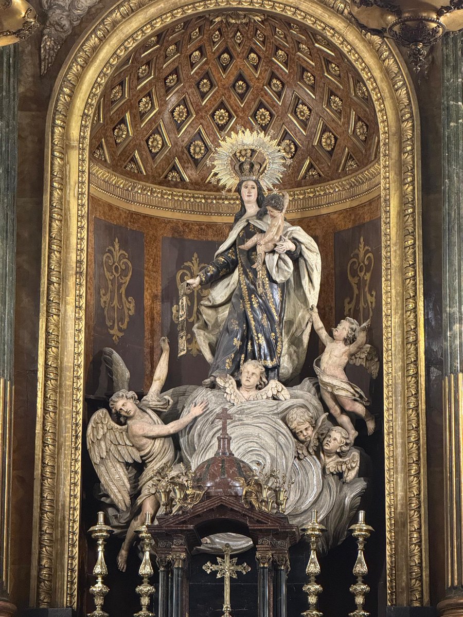 Terminamos el Foro con Misa en la Parroquia de San José, encomendando al Congreso, los políticos y a todos los que nos persiguen al Sagrado Corazón ❤️‍🔥