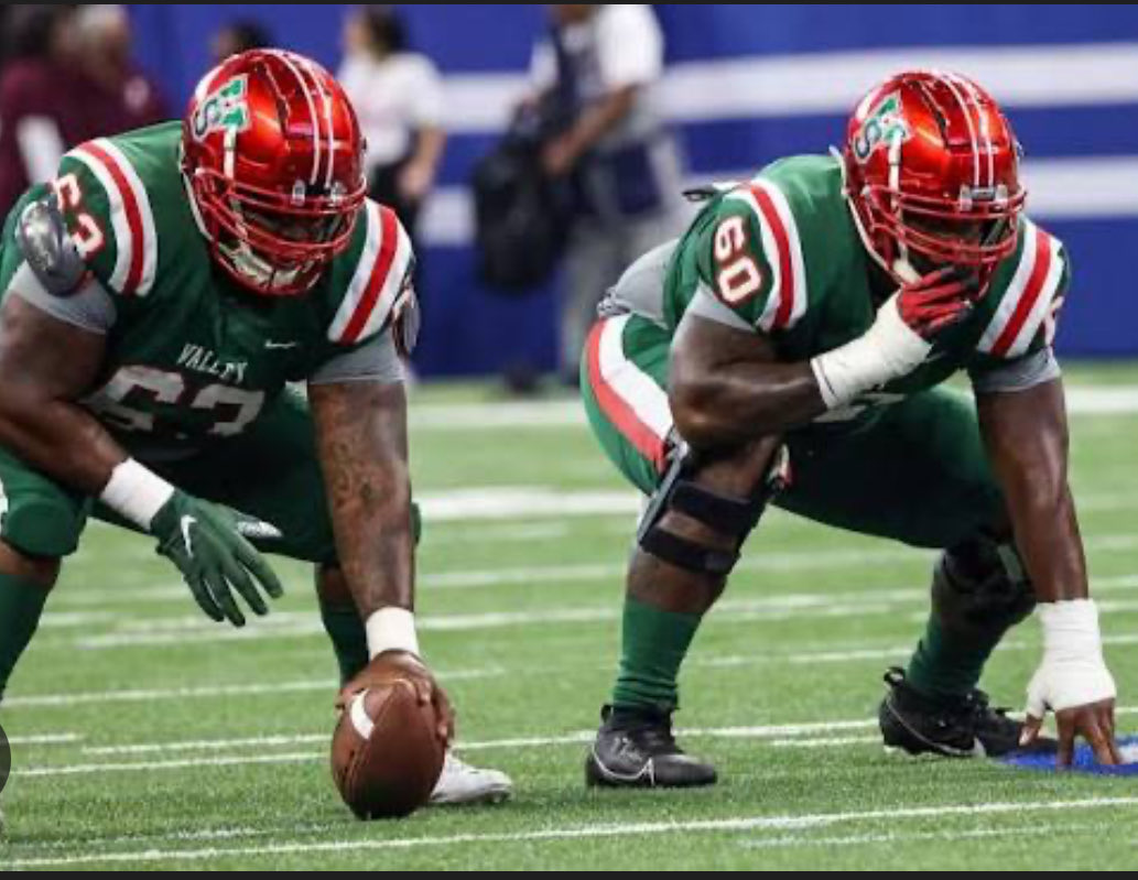 stewx04's tweet image. #AGTG after a great conversation with @JKilpatrick_2 am BLESSED to say l've received my first offer from @ValleyStateFB 🟢🅾️