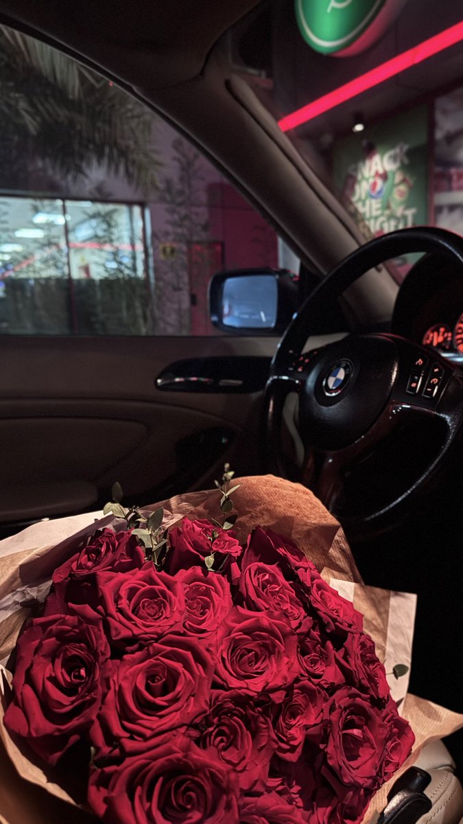 Salaamh1_'s tweet photo. 💍♥️ https://t.co/gvAHaMisvj