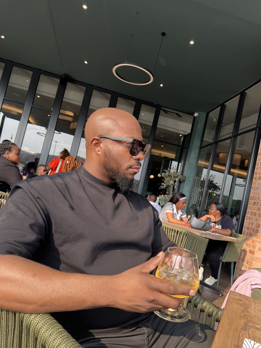 MoshaiTshepo's tweet image. Hbd to myself! 🎉🥂❤️