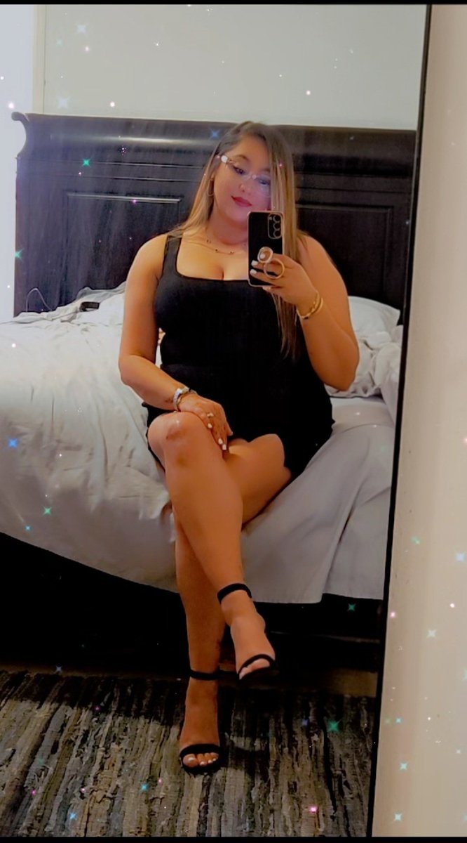 xxlovleyxx's tweet photo. Be a good little sub and ill let you worship me #findom #goddess #mistress #worship #paypig https://t.co/LkR7QLlFCT