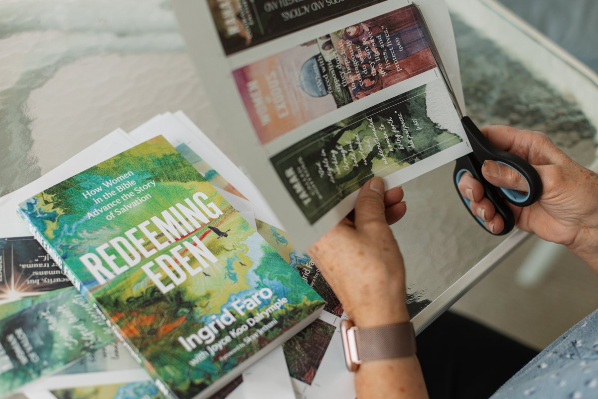 ZReflective's tweet image. Have you seen these bookmarks? Pre-order Redeeming Eden and receieve this exclusive pre-order bonus! bit.ly/4pAsUXu