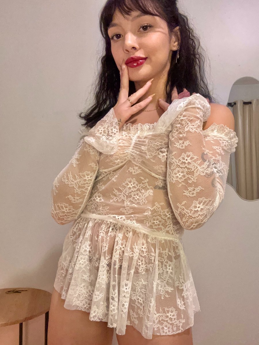 YumiSweetFever's tweet photo. My tiny frame can bend in ways you've never seen. stick your dick in me deep. FREE LINK ⬇️ https://t.co/wBfLbUKSx0