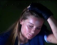 JillJVF96's tweet image. Una delle pose Winner di #JillValentine in #MarvelVSCapcom2 presenta 2 riferimenti:si leva il berretto STARS e lascia cadere i capelli lunghi come il suo finale da sola ne OG #RE1 e la frase
&quot;Sono un membro della STARS!&quot;
è direttamente da OG #RE3.
#ResidentEvil #REBHFun #MVC2