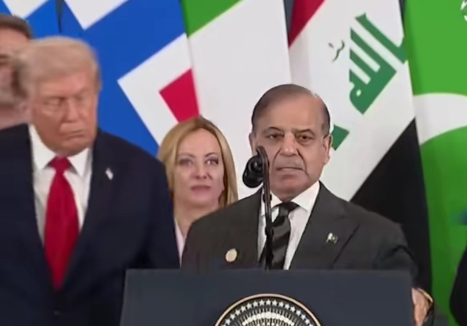 TTPMemes's tweet photo. If  President Trump didn’t help, a w-@r between India and Pakistan, who have nu-clear could have been really bad 😮 In four days, he and his team stopped a big problem. His work with President Sisi in the Middle East will be remembered as great ❤️

Prime Minister Shehbaz Sharif https://t.co/zrOh7rHUIB