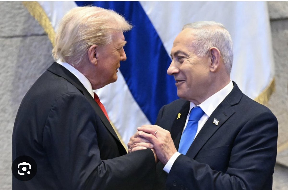 noellelenoir's tweet image. Ces deux dirigeants ⁦@realDonaldTrump⁩ et ⁦@netanyahu⁩ ont fait l’histoire dans l’intérêt de leurs peuples et du monde. Si après la libération des #otages du ⁦@HamasAtrocities⁩ la tâche reste rude, on leur doit sincèrement RESPECT