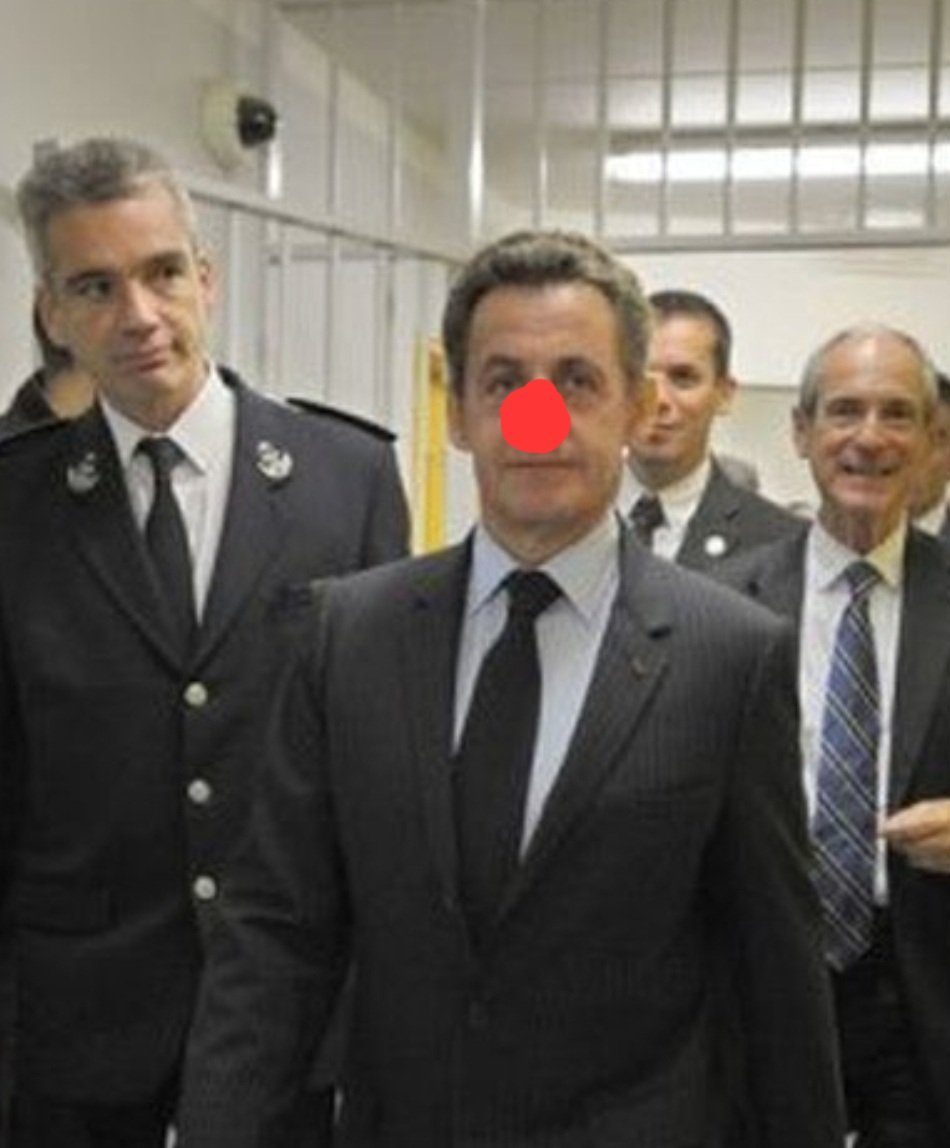 LLP_Le_Vrai's tweet image. #Sarkozy en zonzon le 21 octobre. #Cheeeh 😍🥰🤩.