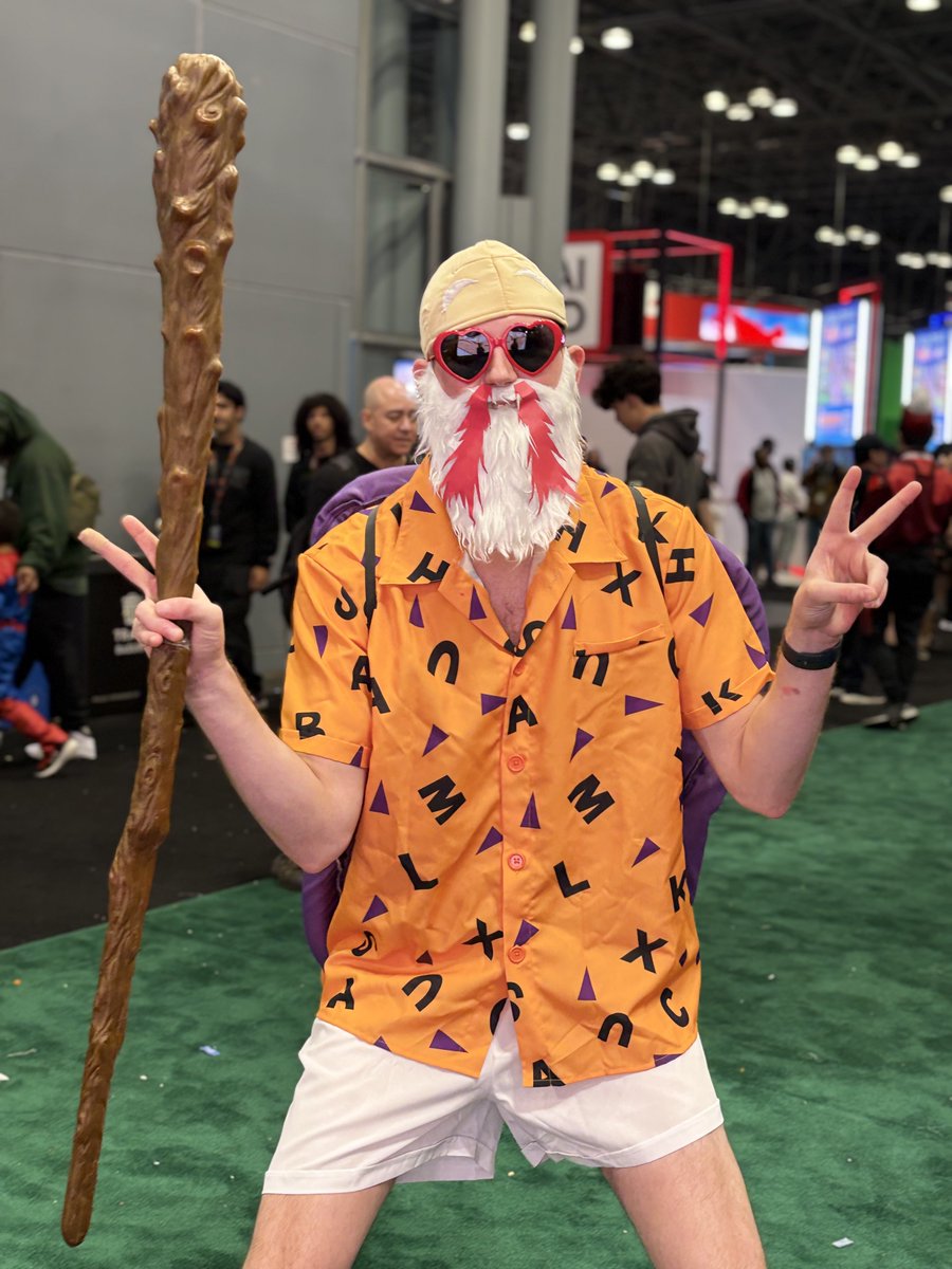 ToeiAnimation's tweet image. #DragonBall cosplay never disappoints at #NYCC.