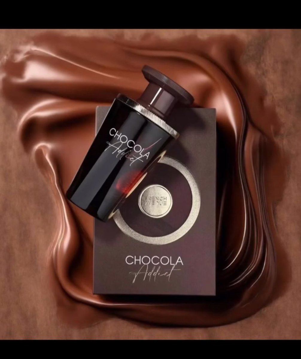 essence_enclave's tweet image. Chocola Addict by French Avenue
🏷️50k
Top notes are Chocolate, Tangerine and Amber; middle notes are Leather and Incense
This is a chocolate, warm spicy , sweet smoky fragrance , longevity and projection is long