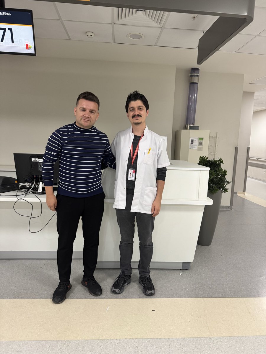 Etlik Şehit Hastanesi Doktorlarından Kıymetli Dostumuz abimiz Uzman Doktor Sn Veli Eldem Hoca’mız ile birlikteyiz. Kıymetli Hoca’mıza her şey için gönülden teşekkür ediyoruz.
