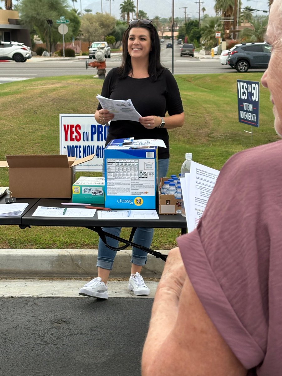 OfficialRCDP's tweet image. Great turn-out in Palm Desert on Saturday for our Prop 50 Day of Action! Working with CADEM using the PDI app has everyone across the state working together to save democracy!
#Yeson50 #thisiswhatdemocracylookslike