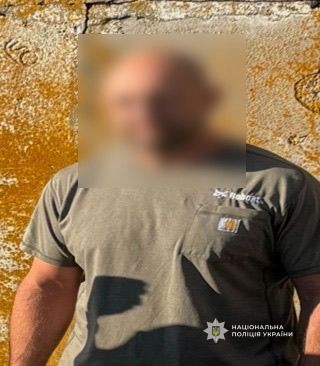 GUNP_Dnipro's tweet image. Поліцейські м. Синельникове повідомили чоловікові про підозру у вирощуванні та зберіганні наркотиків
Джерело: dp.npu.gov.ua/news/politseis…
@34_tv
@news112ua
@istv
#Поліція #Дніпро #новини
