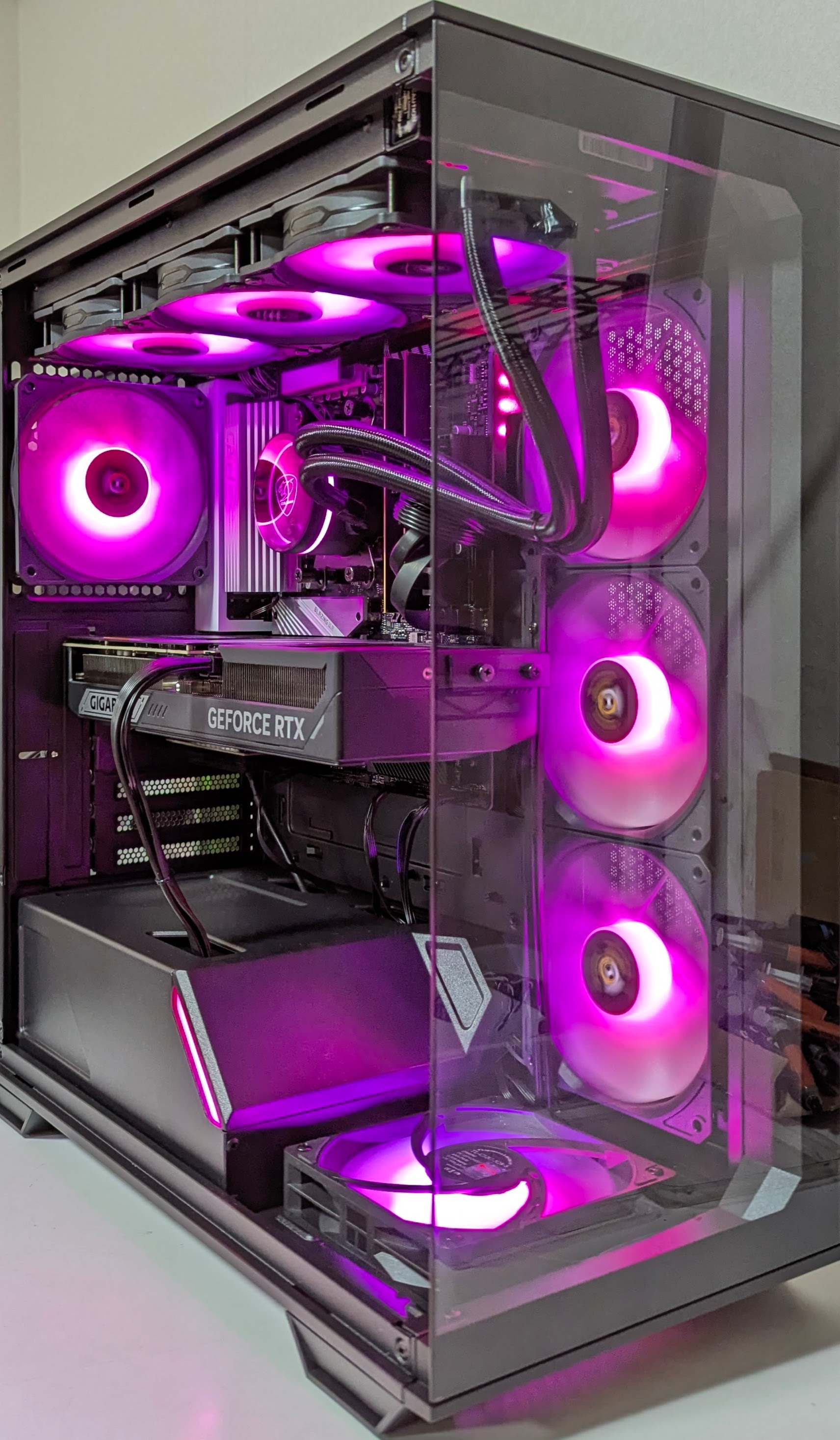 【新品】高性能ゲーミングPC RTX5080 Ryzen7 9800X3D P50series】 Ryzen7 9800x3D ・RTX5080 搭載 | RTX5080 | 株式