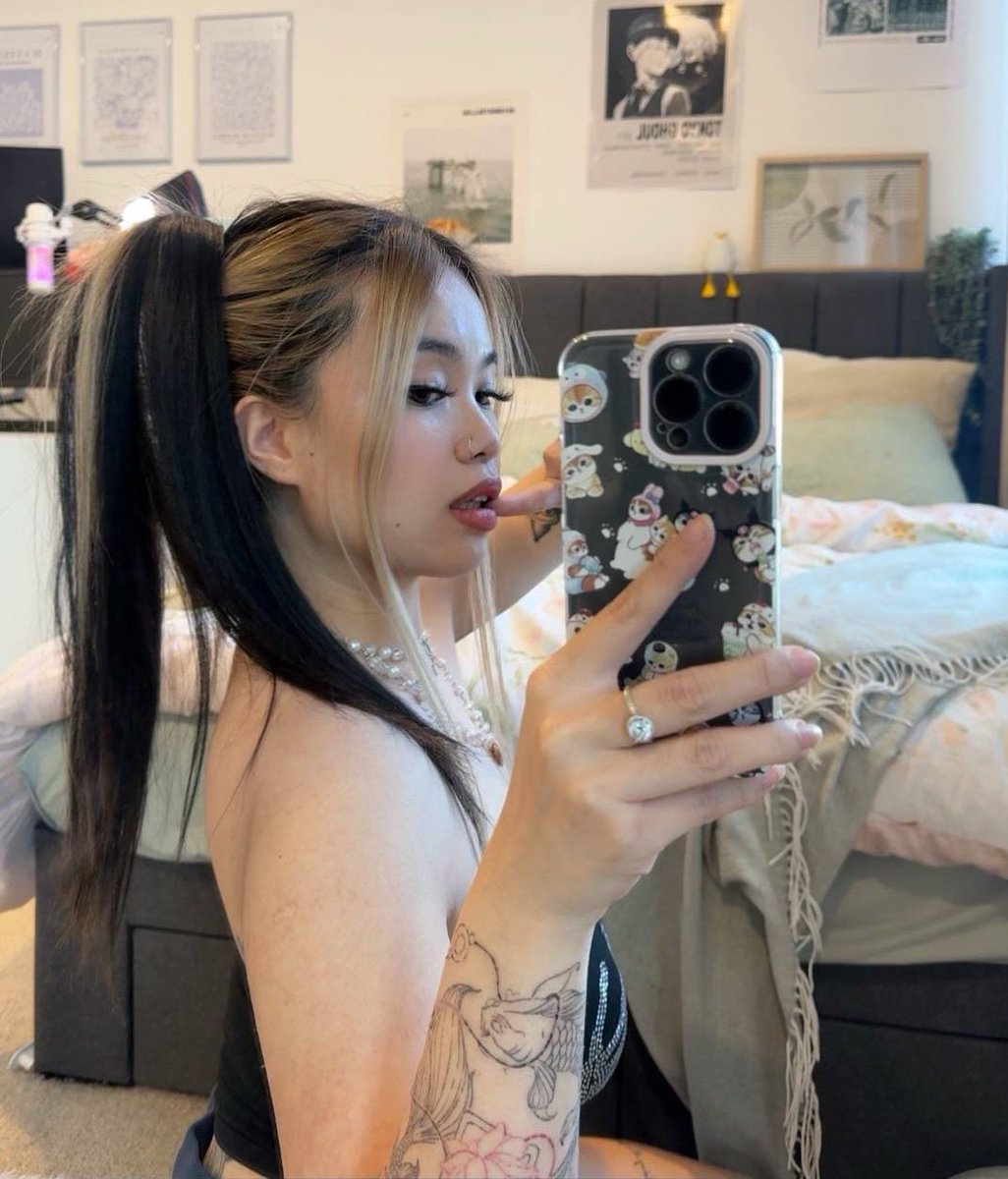 kimmy 🦋 tweet media