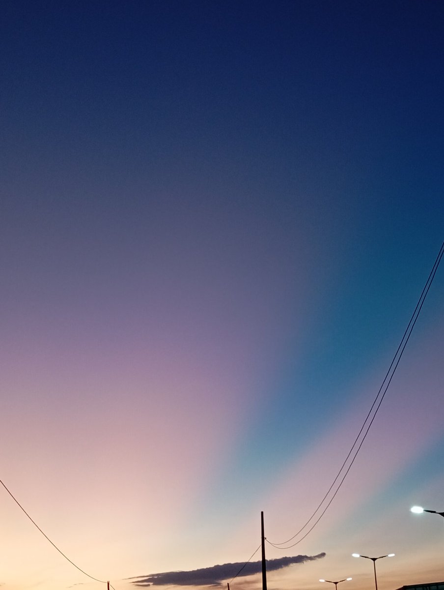 the sunset earlier looked really beautiful