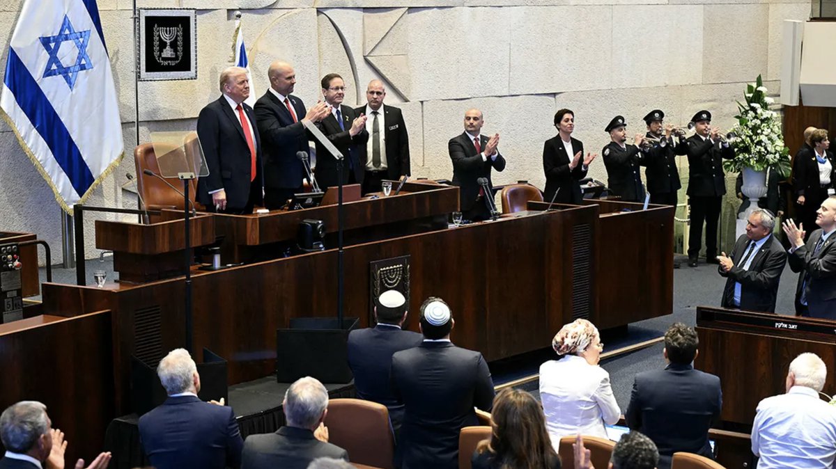 polarisnatsec's tweet image. Bravo to President Trump for a historic Knesset speech!
No U.S. leader has done more to advance Middle East peace—and it's not even close.
Now it’s time to turn battlefield victories into the ultimate prize: a golden age of prosperity for the region.